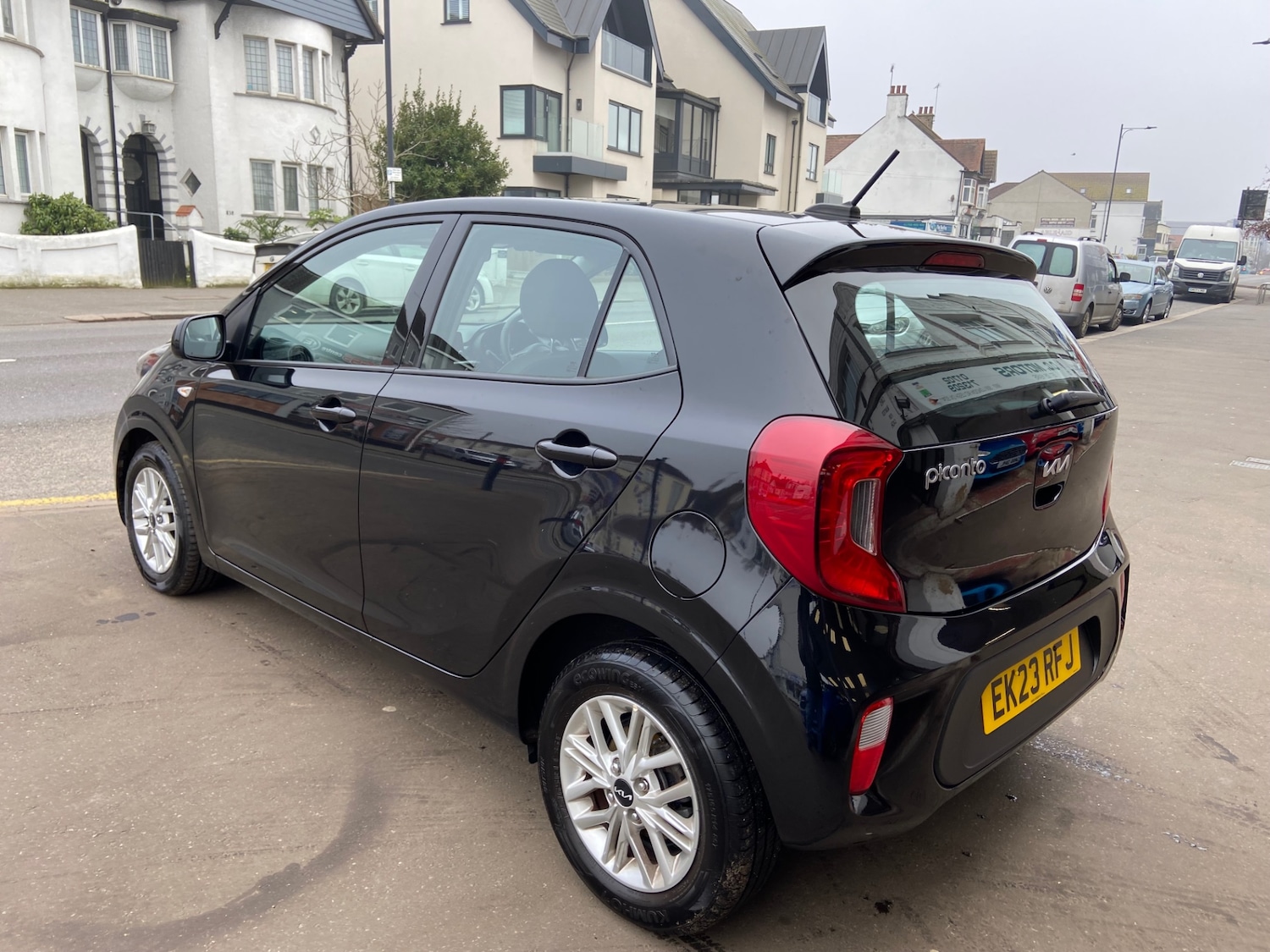 Used Kia Picanto 2023 for sale - 77746171: Photo 8