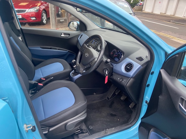 Used Hyundai i10 2014 for sale - 75715611: Photo 7