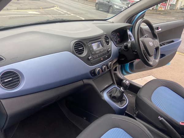 Used Hyundai i10 2014 for sale - 75715611: Photo 8