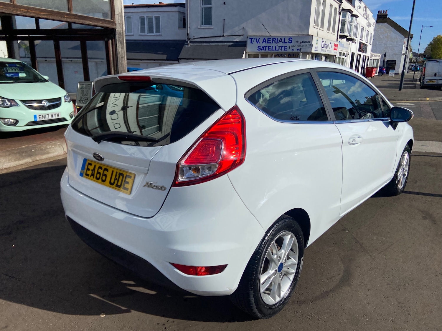 Used Ford Fiesta 2016 for sale - 76391826: Photo 5