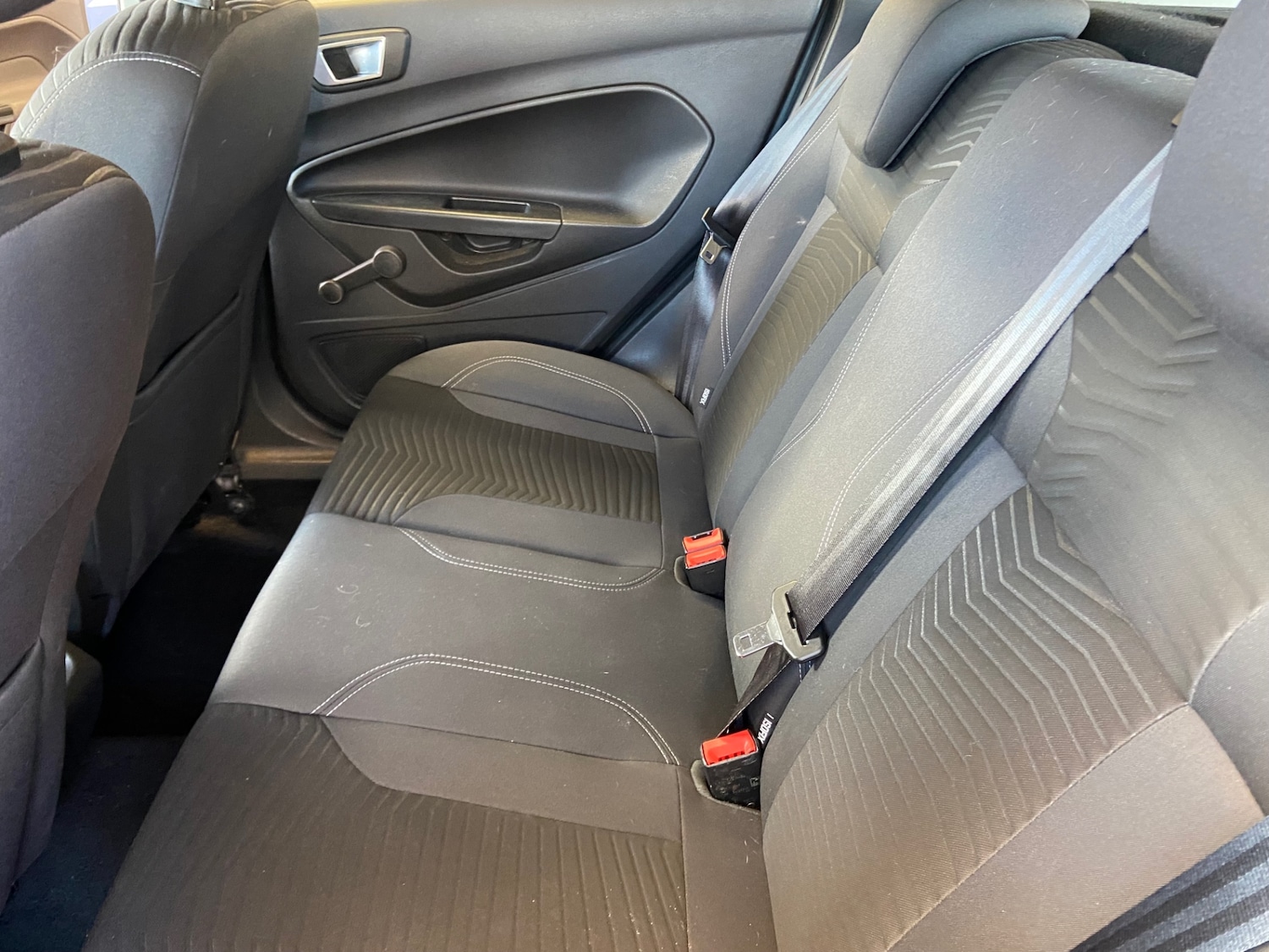 Used Ford Fiesta 2014 for sale - 76986623: Photo 4