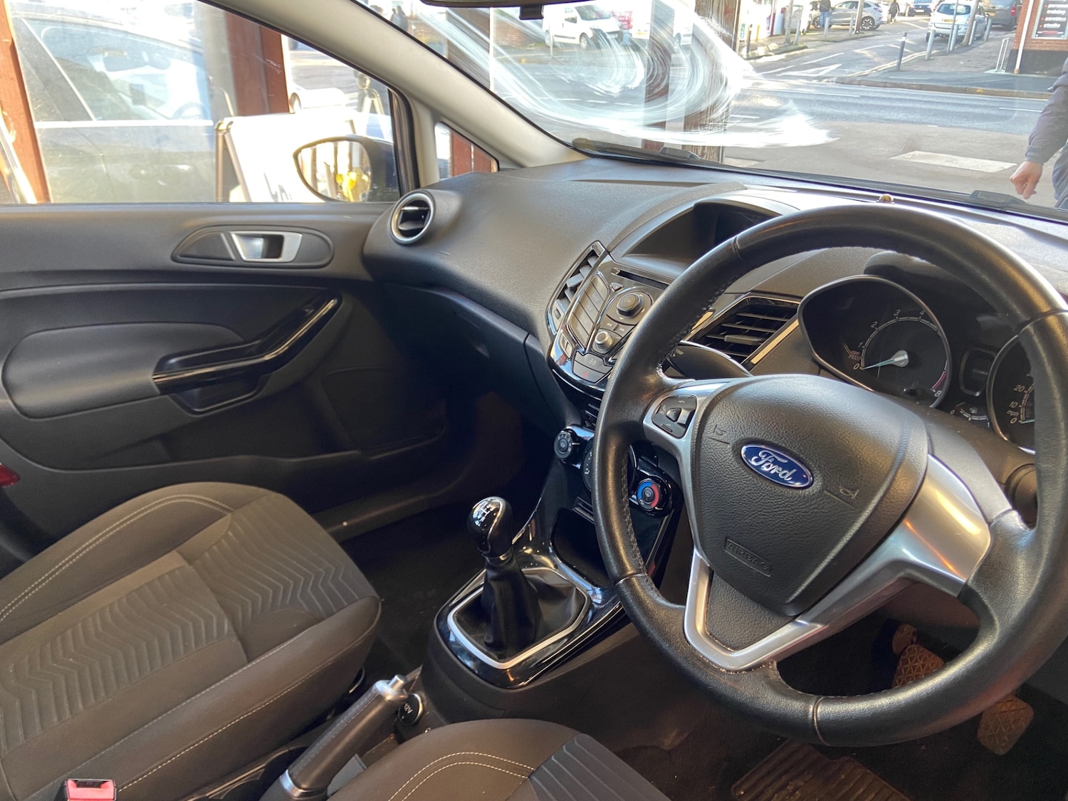 Used Ford Fiesta 2014 for sale - 76986623: Photo 7