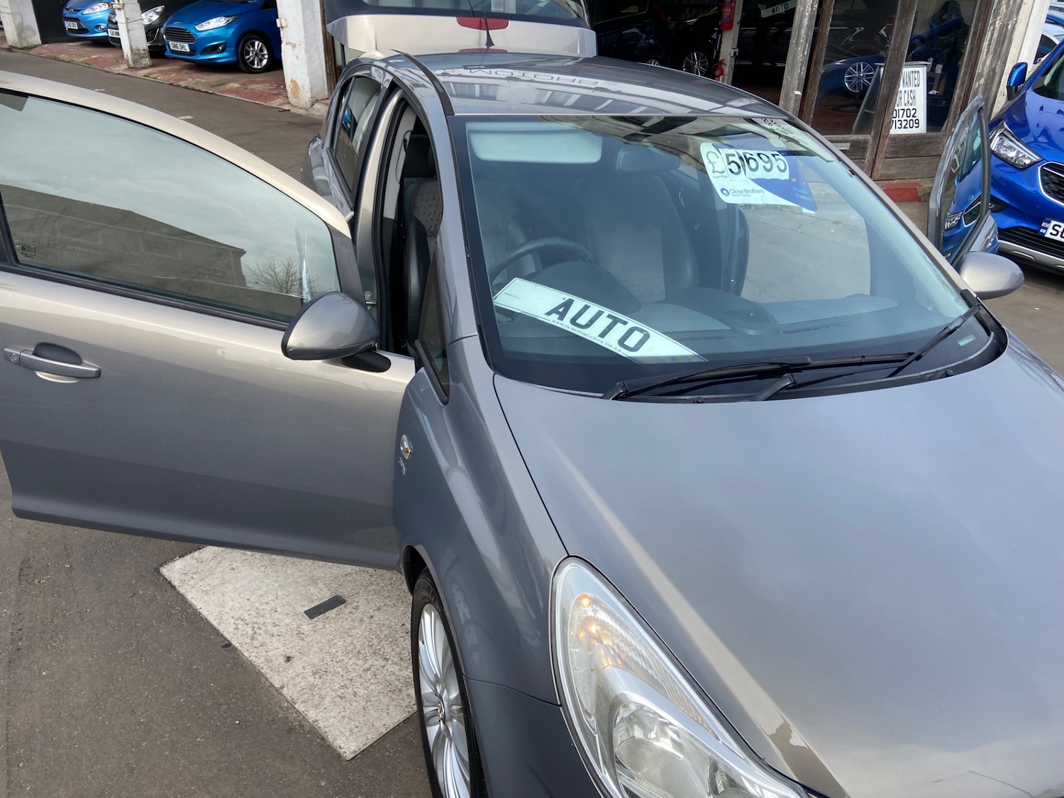 Used Vauxhall Corsa 2011 for sale - 77963213: Photo 21