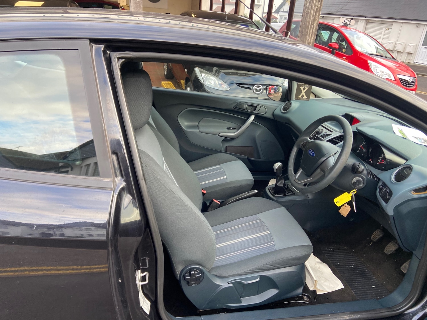 Used Ford Fiesta 2009 for sale - 76918216: Photo 10