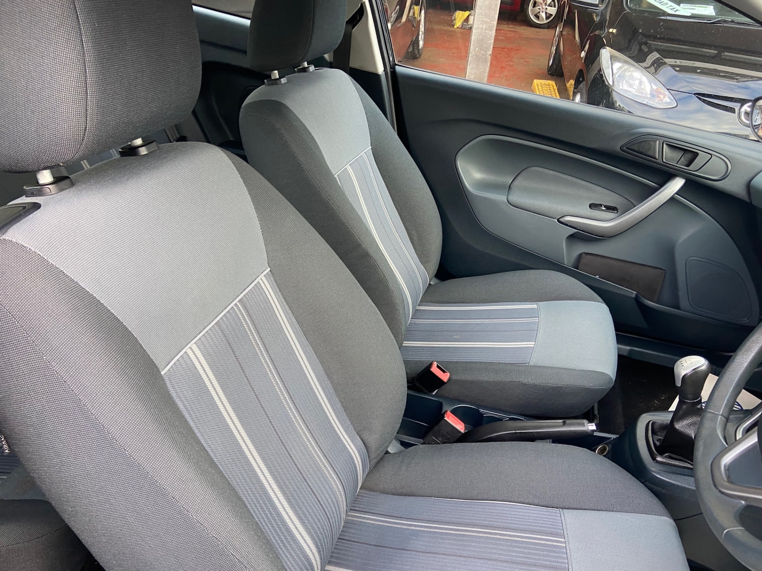 Used Ford Fiesta 2009 for sale - 76918216: Photo 11