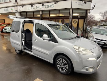 Used Peugeot Partner Tepee 2014 for sale - 77337863: Photo