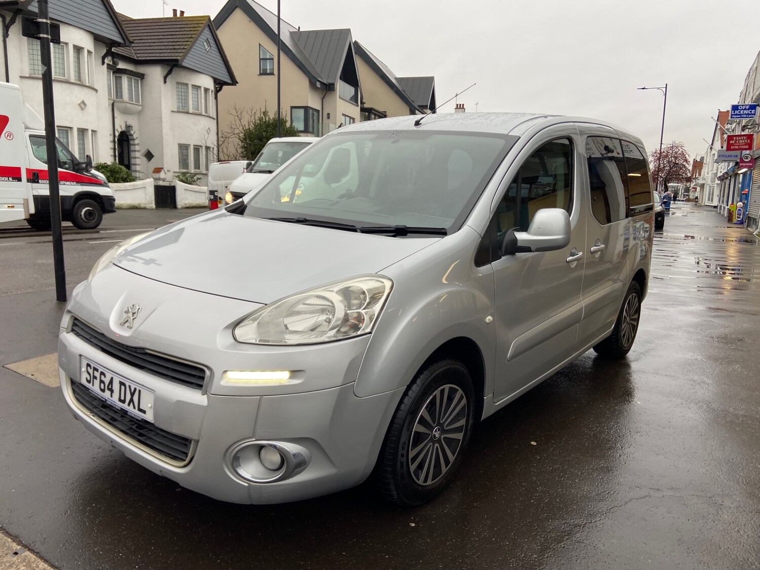 Used Peugeot Partner Tepee 2014 for sale - 77337863: Photo 7