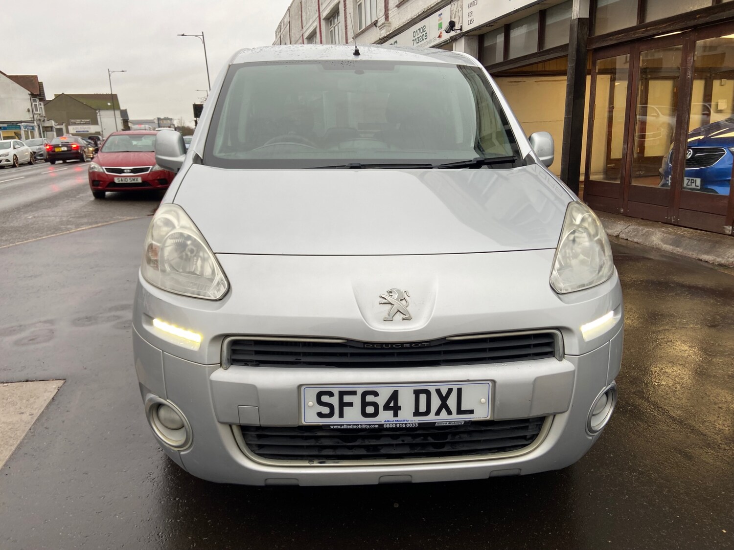 Used Peugeot Partner Tepee 2014 for sale - 77337863: Photo 9