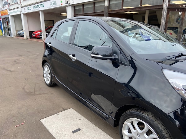 Used Kia Picanto 2011 for sale - 76299537: Photo 2