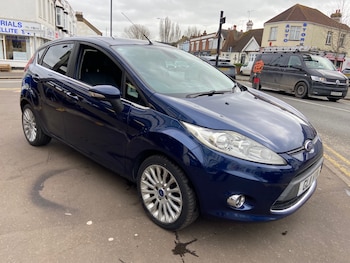 Used Ford Fiesta 2011 for sale - 77681330: Photo