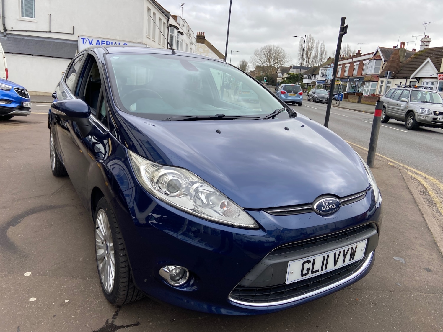 Used Ford Fiesta 2011 for sale - 77681330: Photo 4