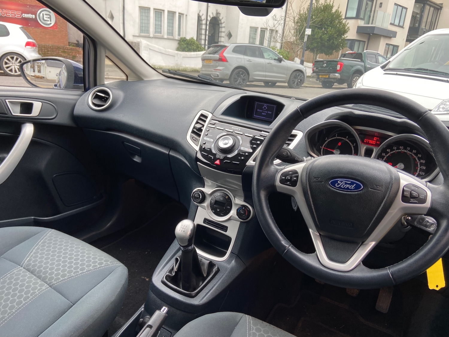 Used Ford Fiesta 2011 for sale - 77681330: Photo 7