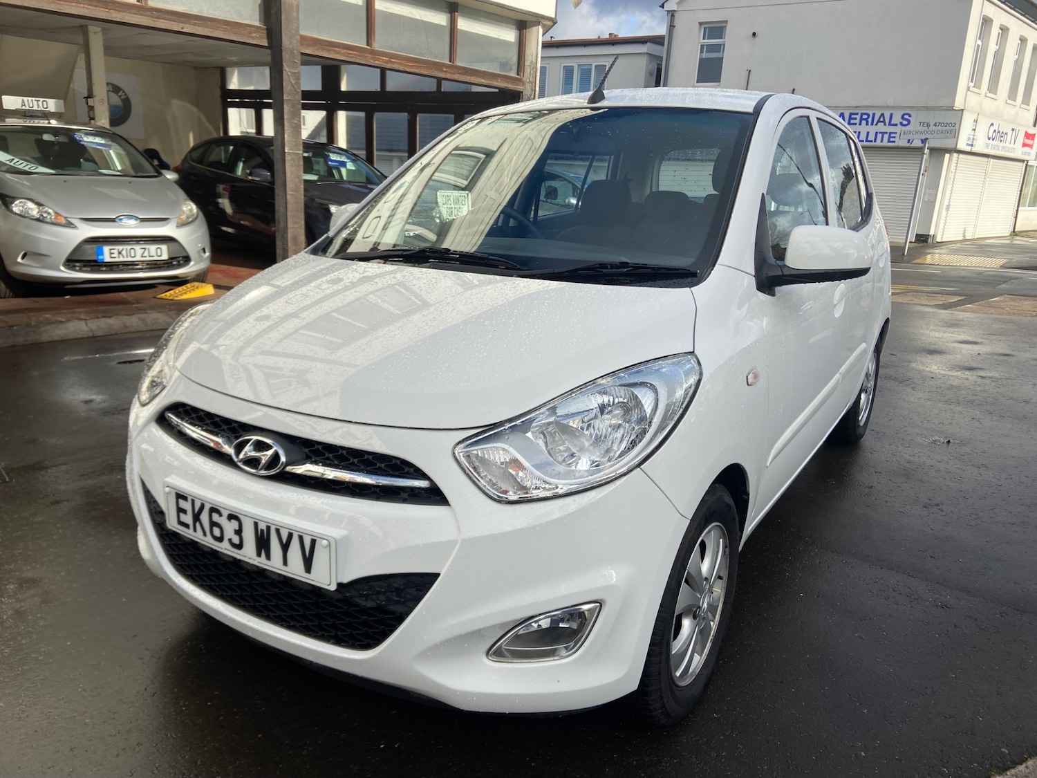 Used Hyundai i10 2013 for sale - 76651128: Photo 4
