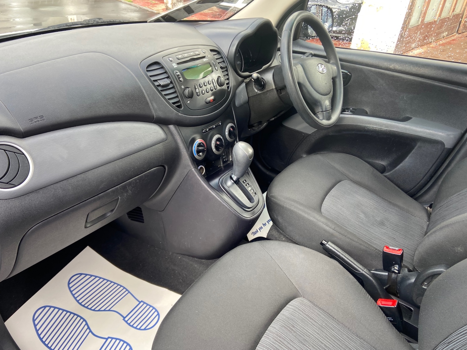 Used Hyundai i10 2013 for sale - 76651128: Photo 5