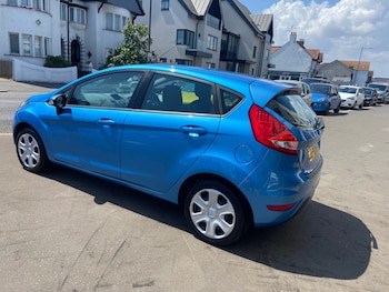 Used Ford Fiesta 2010 for sale - 79228366: Photo