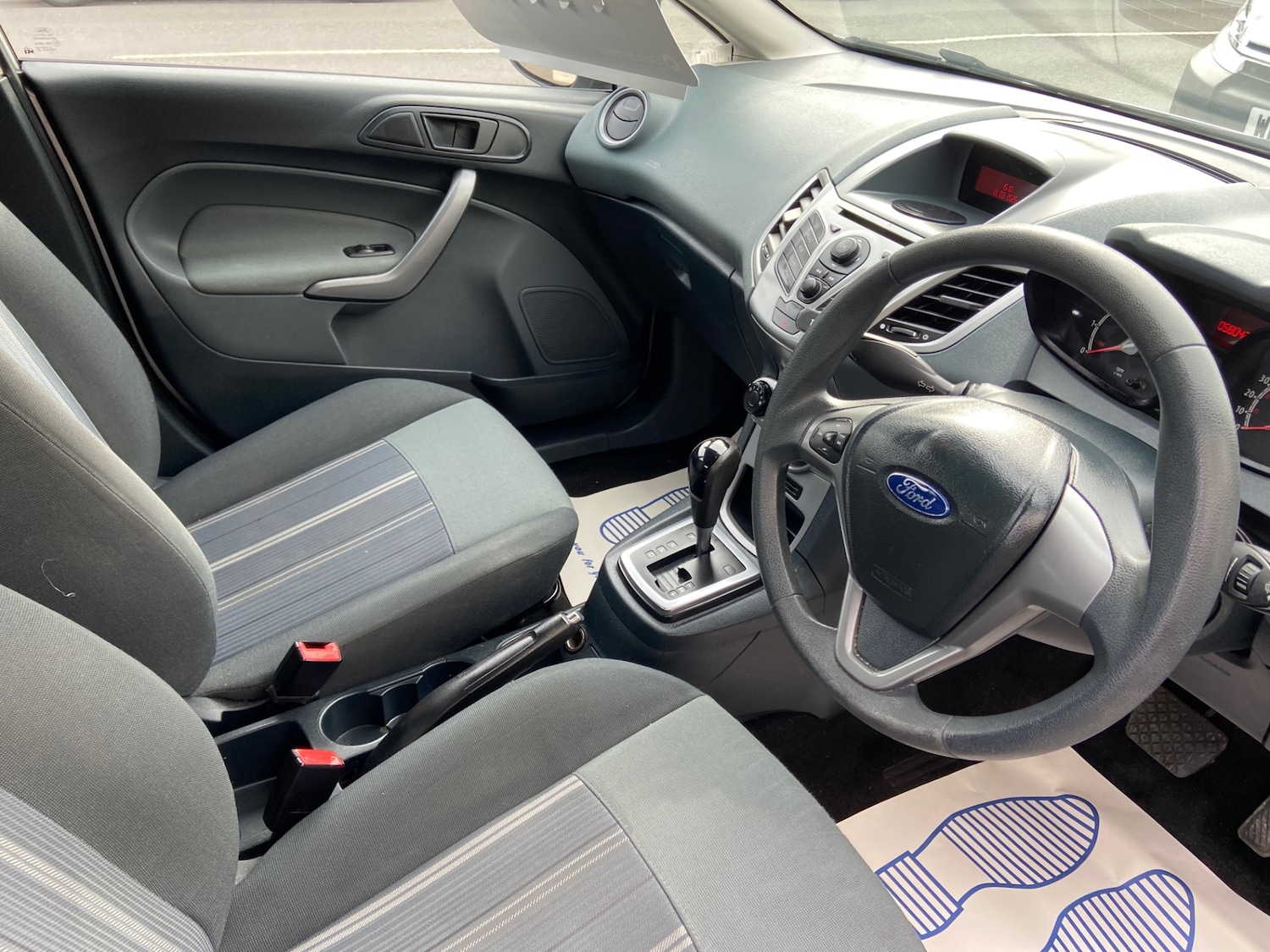Used Ford Fiesta 2009 for sale - 77877359: Photo 4