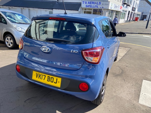 Used Hyundai i10 2017 for sale - 75823030: Photo 12