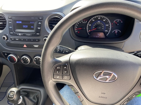 Used Hyundai i10 2017 for sale - 75823030: Photo 15