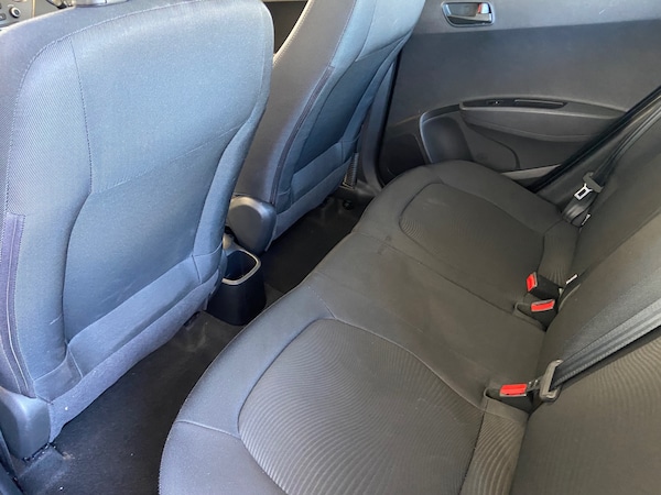 Used Hyundai i10 2017 for sale - 75823030: Photo 7
