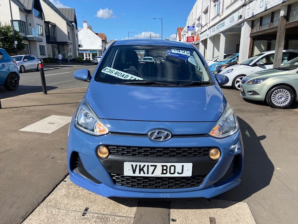 Used Hyundai i10 2017 for sale - 75823030: Photo 9