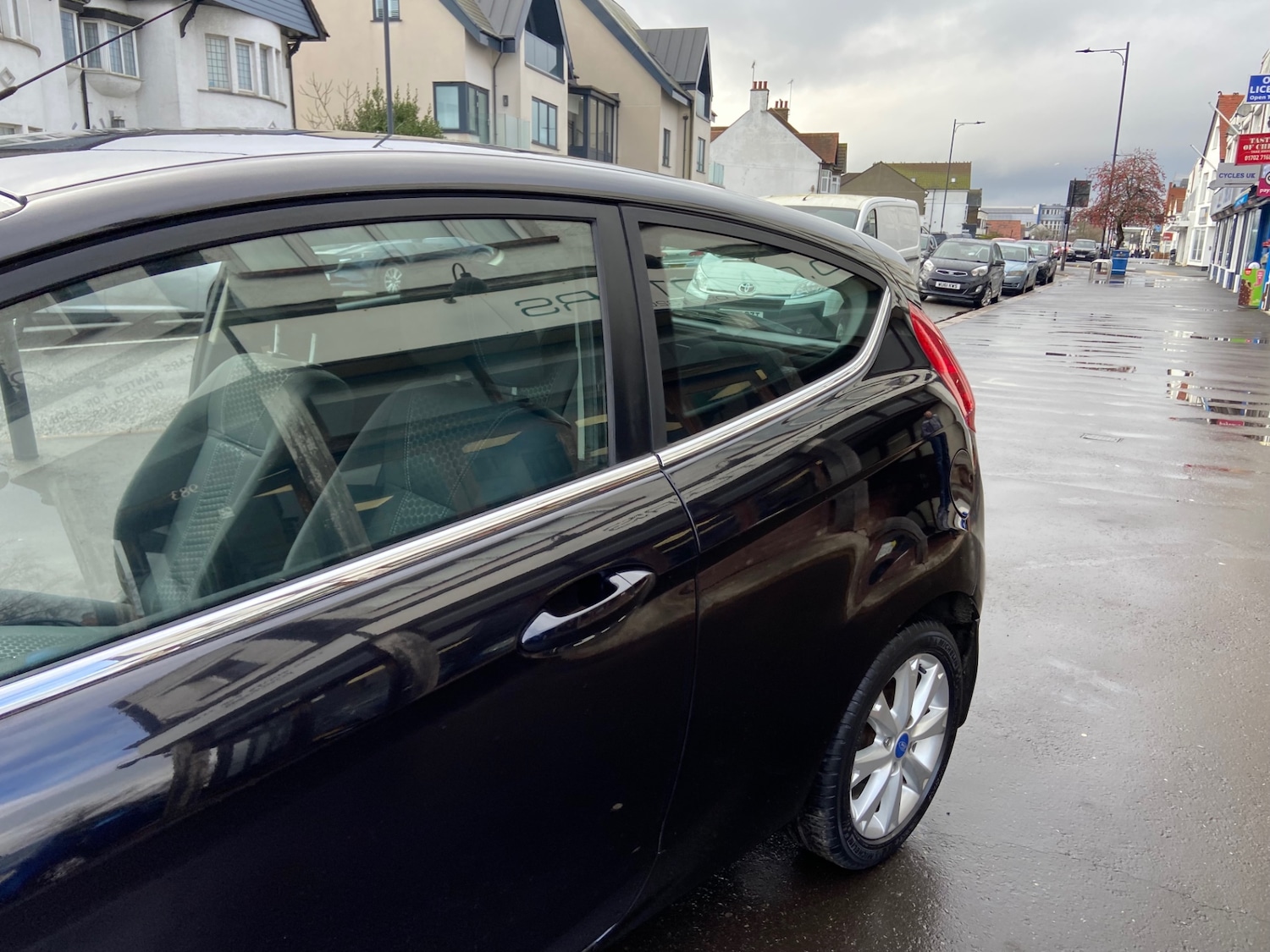 Used Ford Fiesta 2011 for sale - 77458726: Photo 4