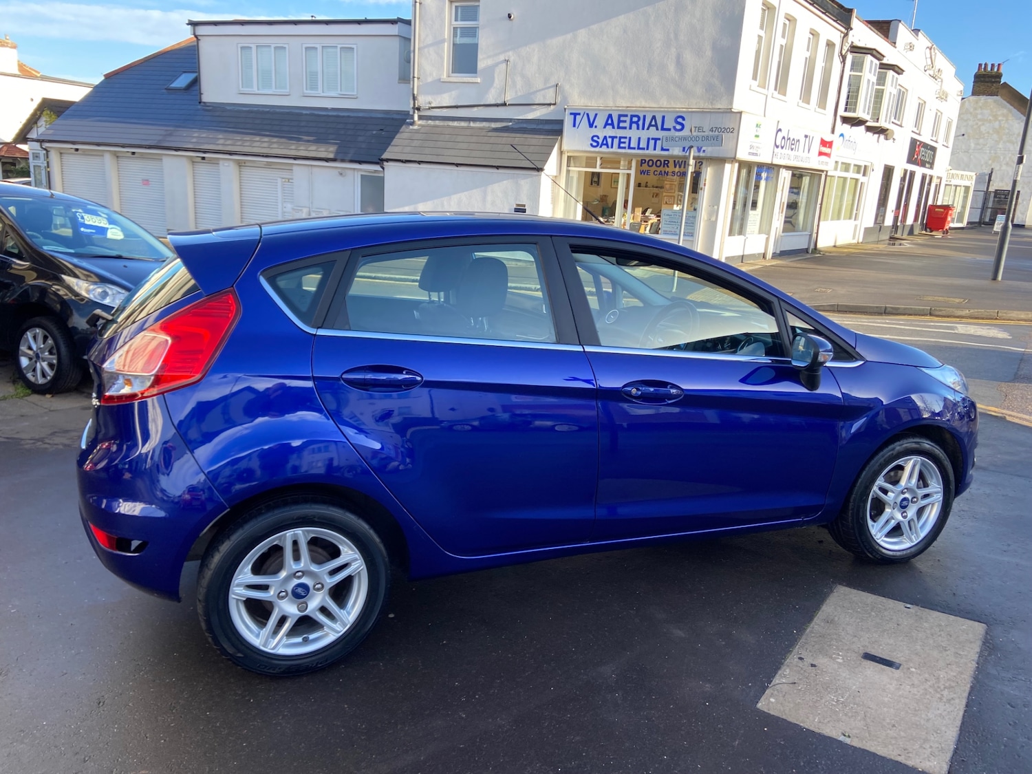 Used Ford Fiesta 2013 for sale - 76791369: Photo 2
