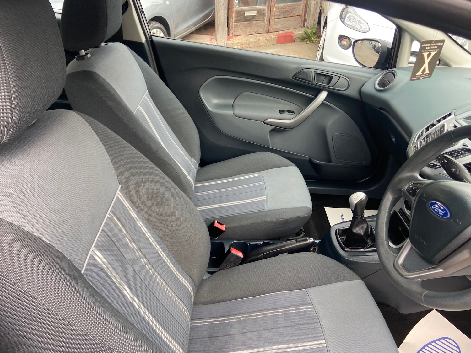 Used Ford Fiesta 2009 for sale - 76420907: Photo 8