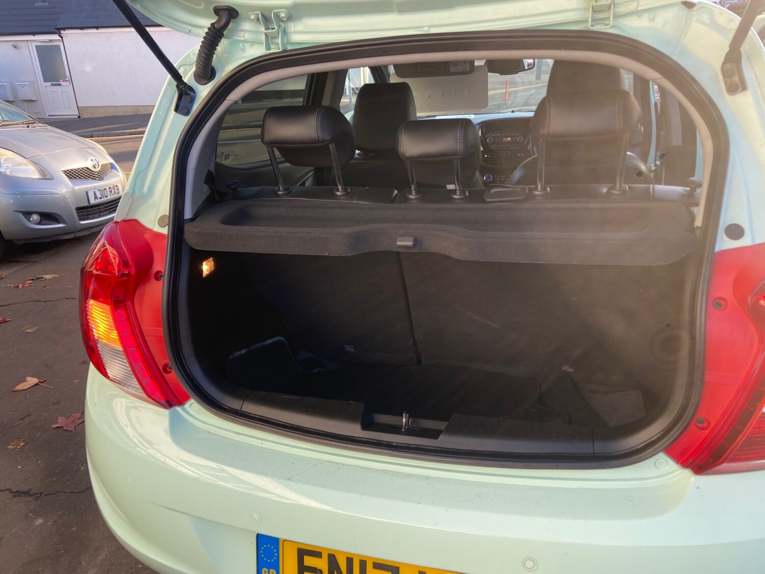 Used Vauxhall Viva 2017 for sale - 76692845: Photo 19