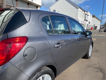 Used Vauxhall Corsa 2011 for sale - 77818116: Photo