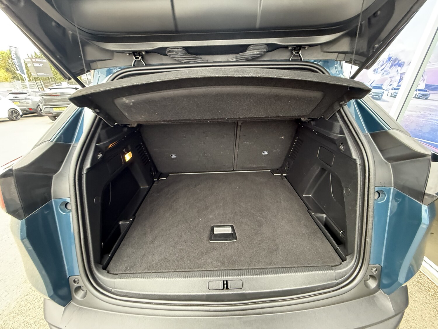 Used Peugeot 3008 2023 for sale - 75618533: Photo 10