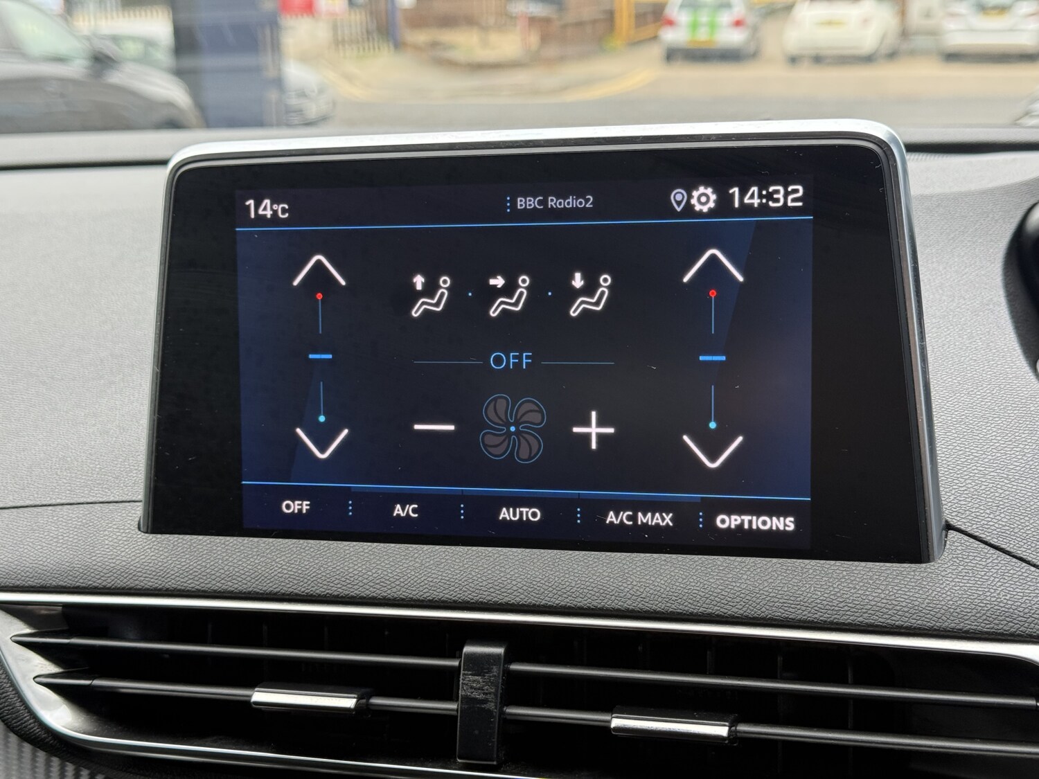 Used Peugeot 3008 2023 for sale - 75618533: Photo 22