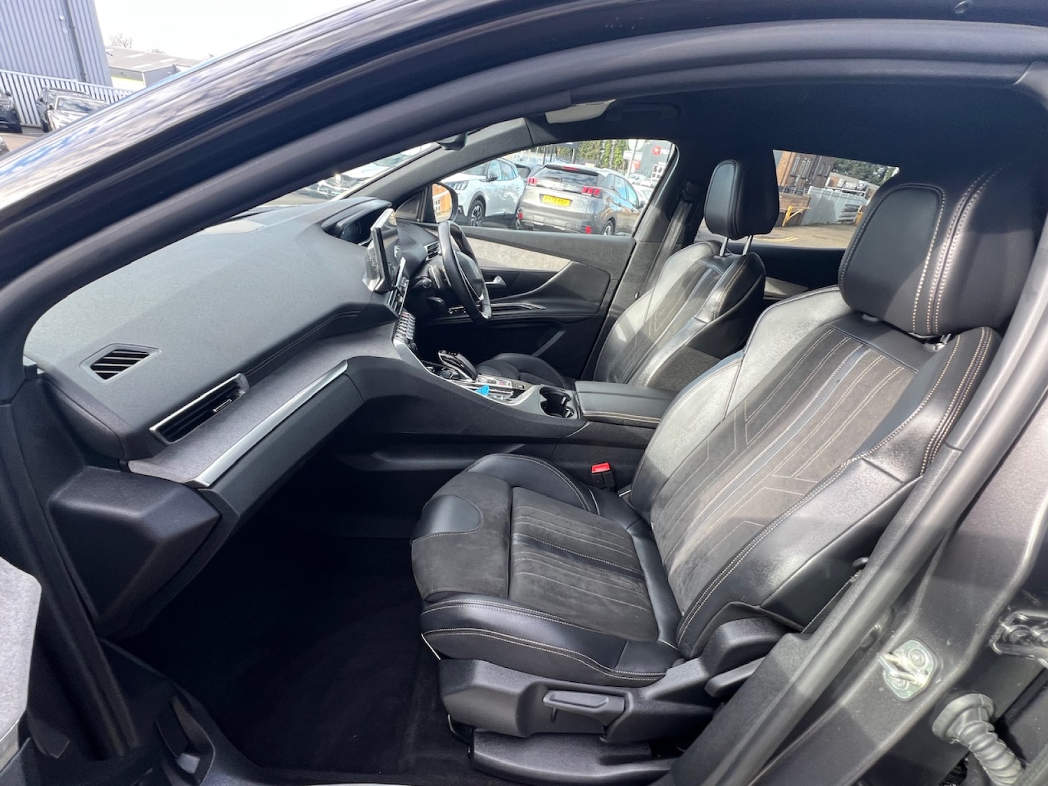 Used Peugeot 3008 2022 for sale - 77449764: Photo 23