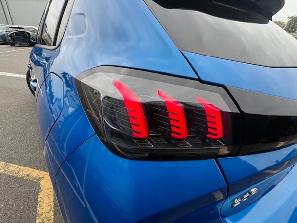 Used Peugeot 208 2022 for sale - 76261483: Photo 11