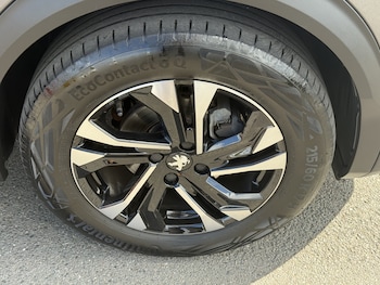 Used Peugeot 2008 2022 for sale - 75763996: Photo