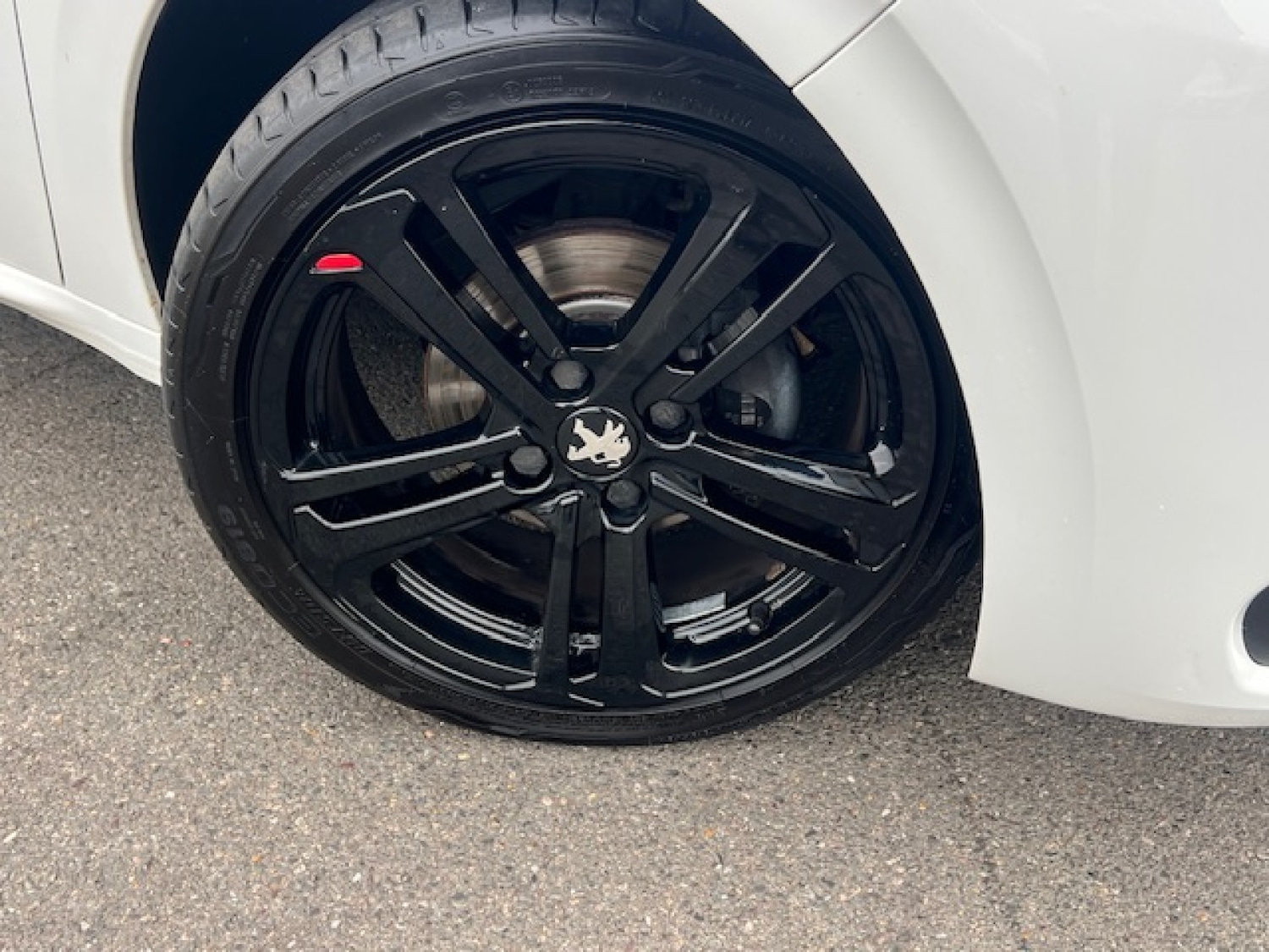 Used Peugeot 208 2019 for sale - 77648025: Photo 3