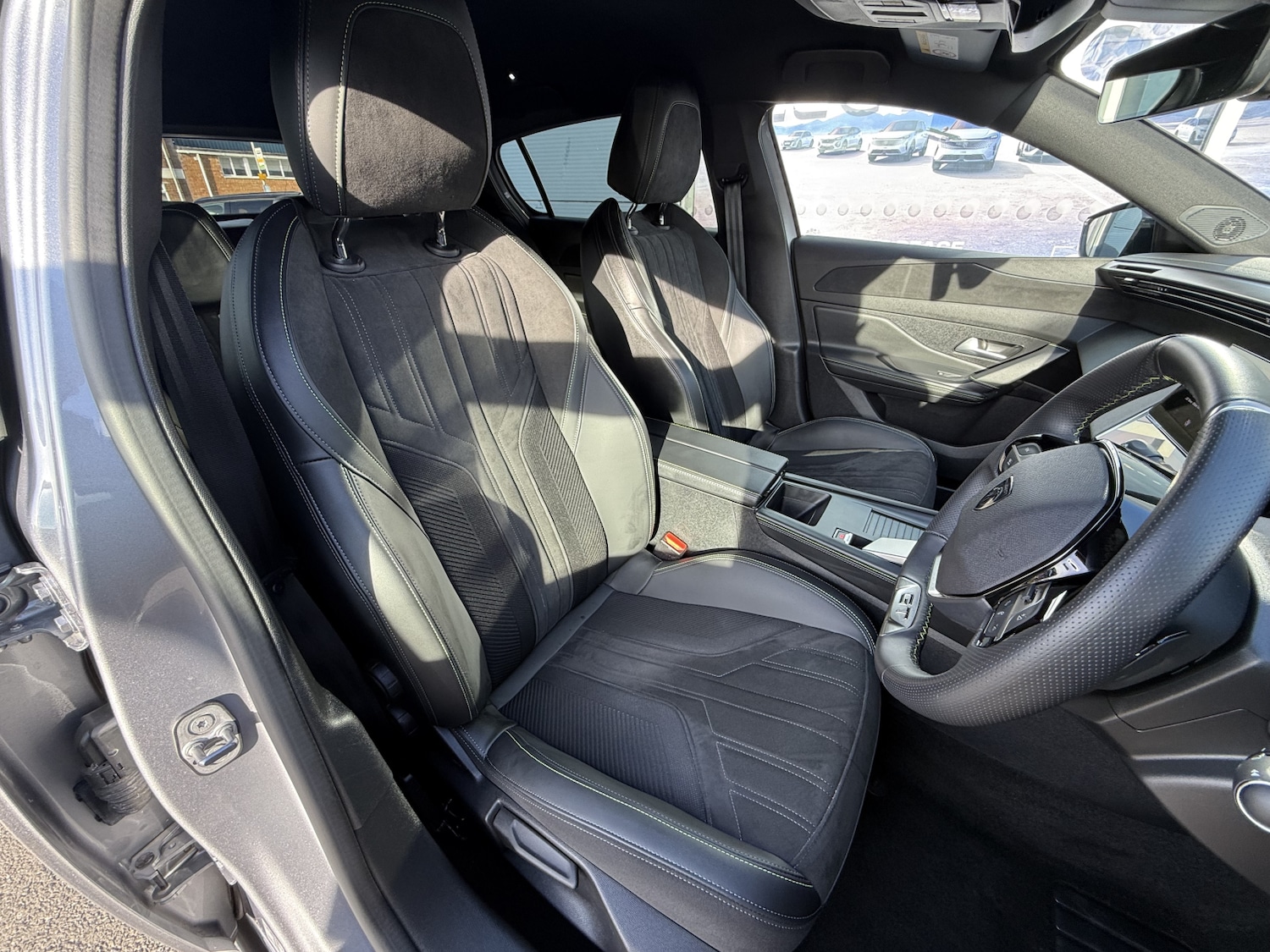 Used Peugeot 308 2023 for sale - 75910422: Photo 12