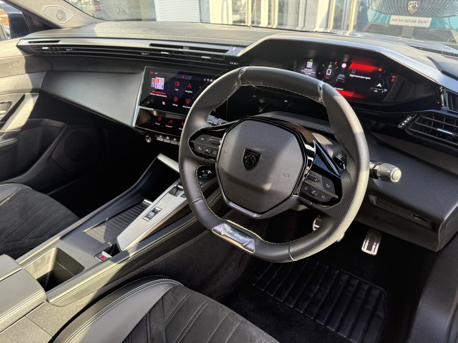 Used Peugeot 308 2023 for sale - 75910422: Photo 15