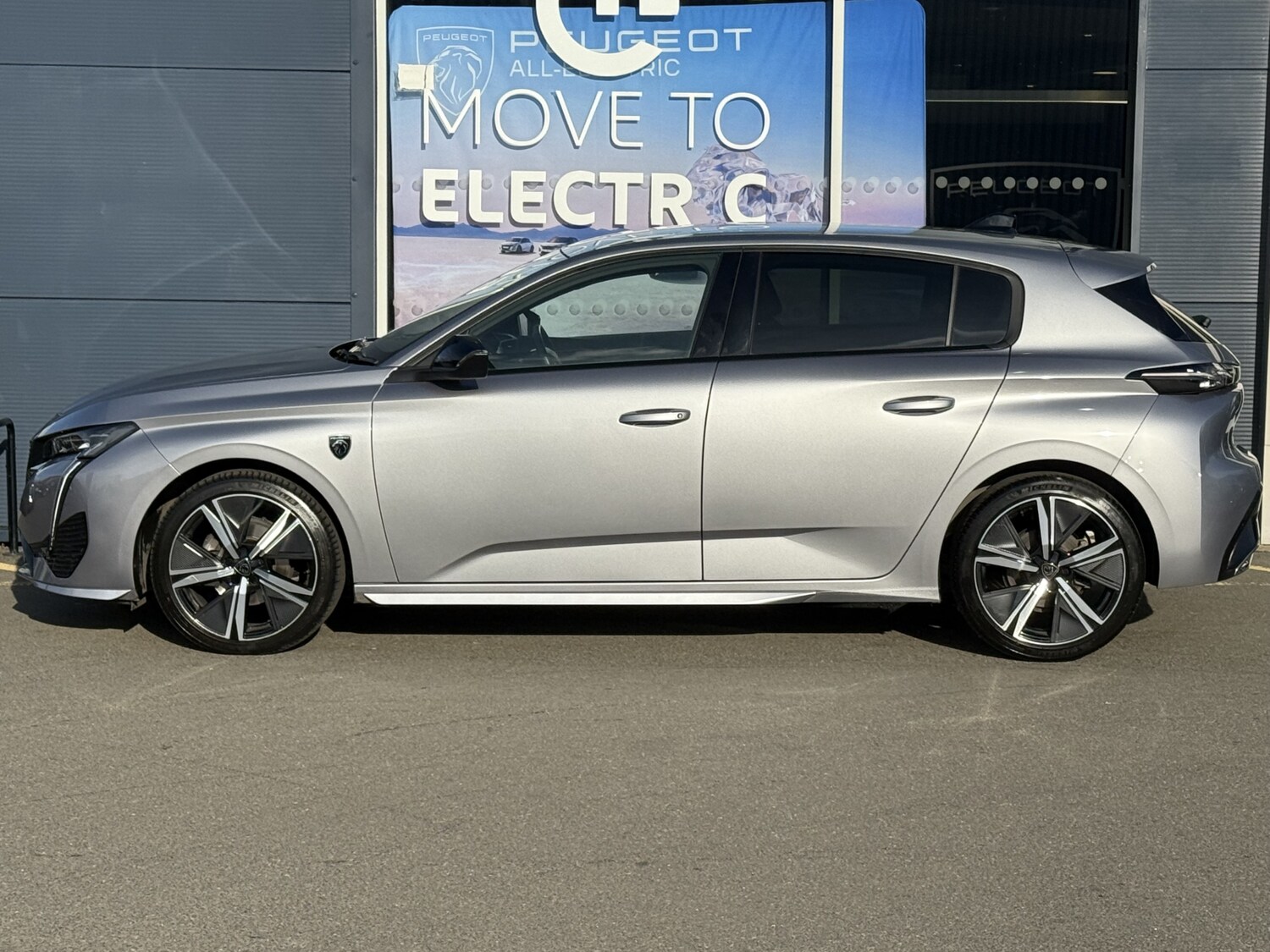 Used Peugeot 308 2023 for sale - 75910422: Photo 22
