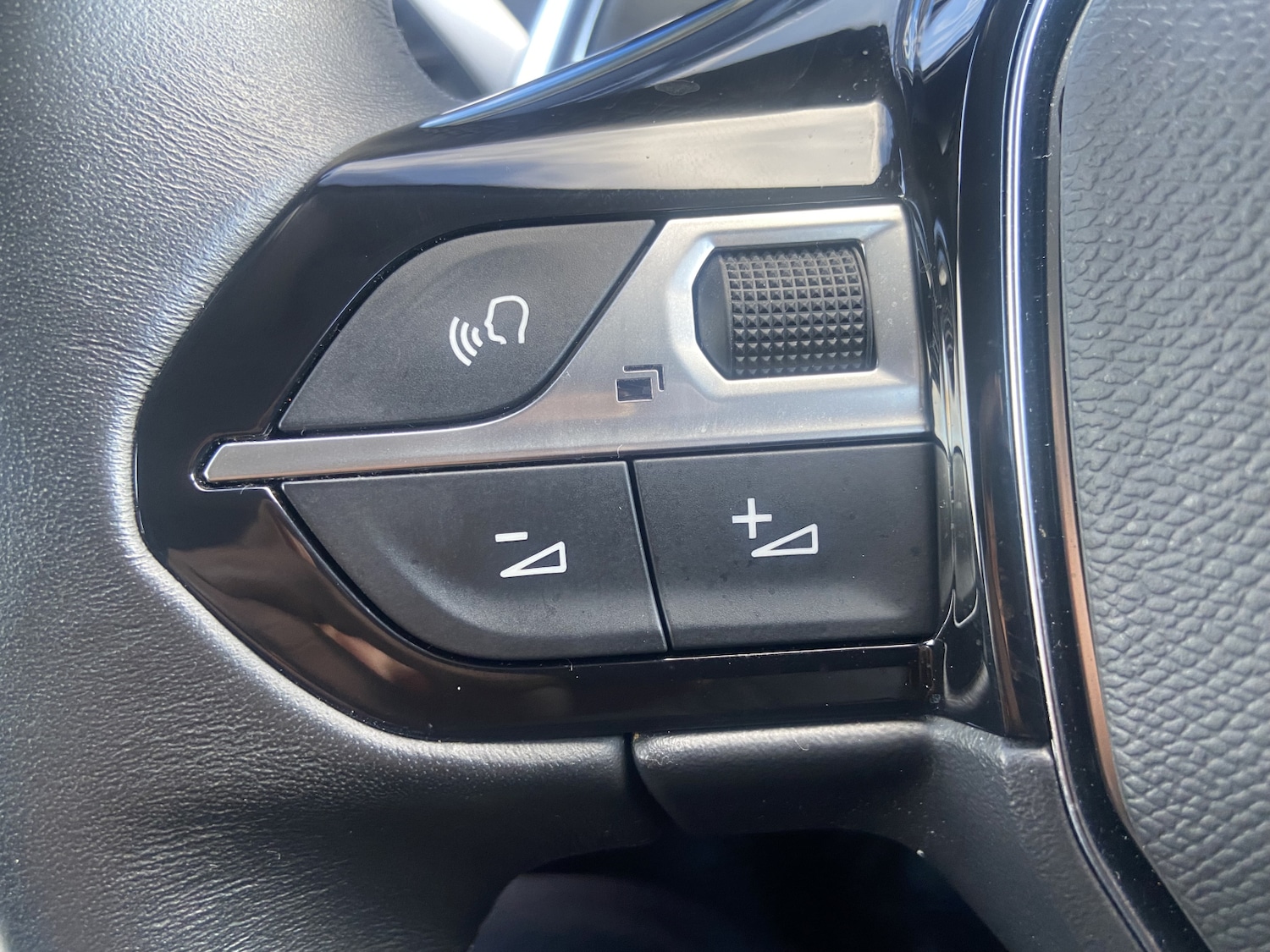 Used Peugeot 3008 2022 for sale - 77449828: Photo 11