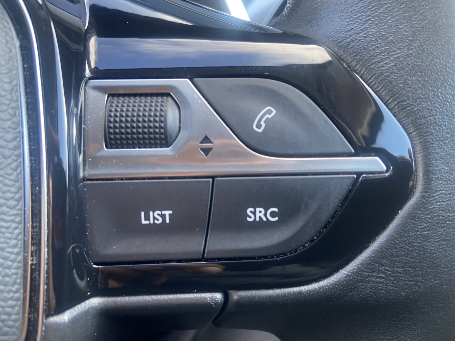 Used Peugeot 3008 2022 for sale - 77449828: Photo 12