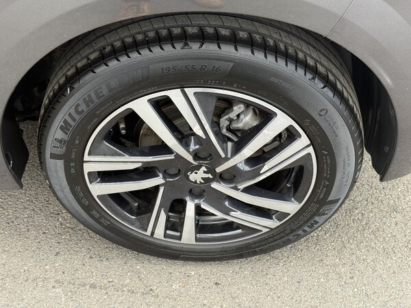 Used Peugeot 208 2023 for sale - 75692054: Photo 22