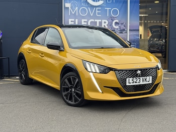 Peugeot - 208