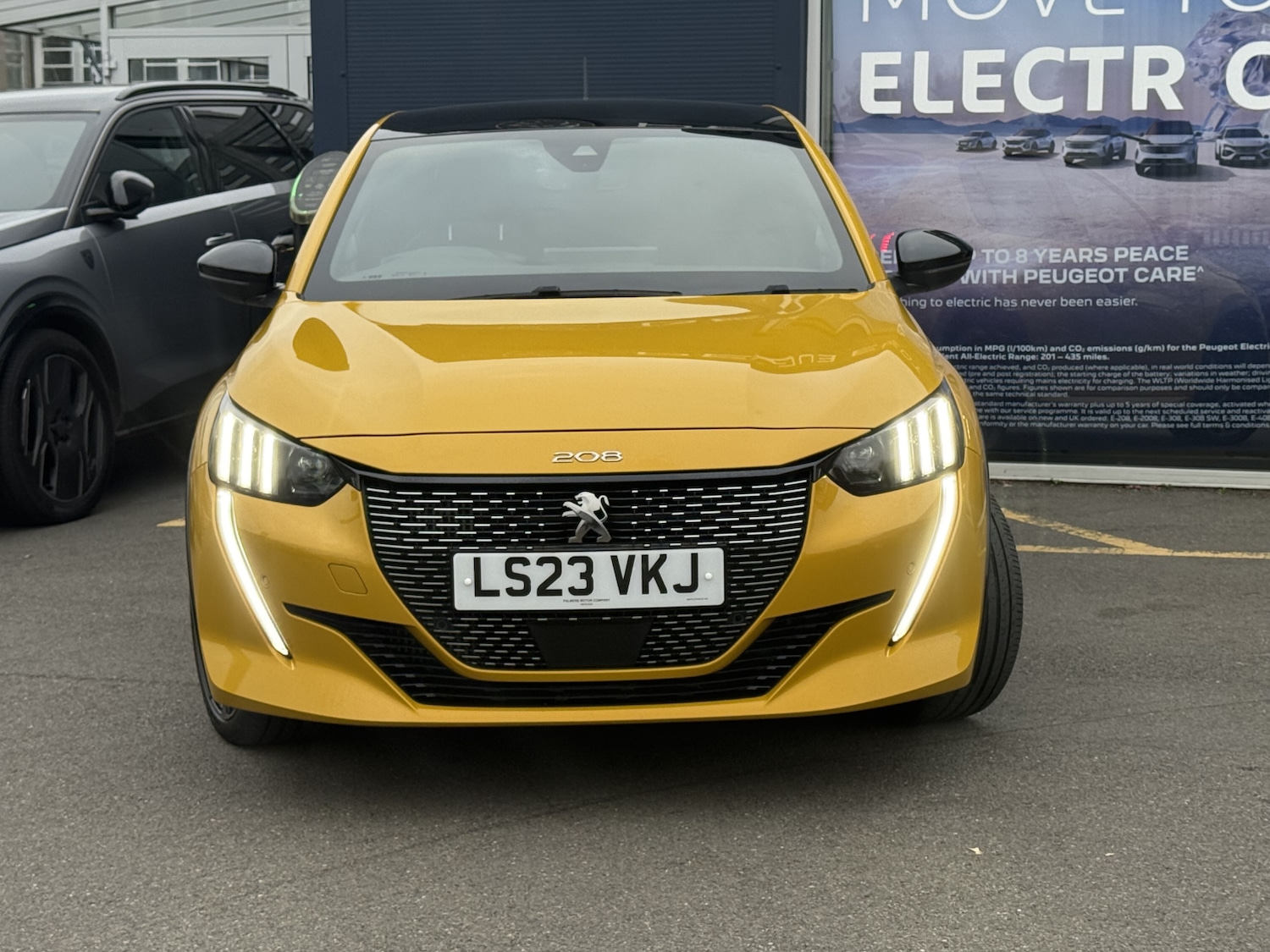 Used Peugeot 208 2023 for sale - 76261599: Photo 2
