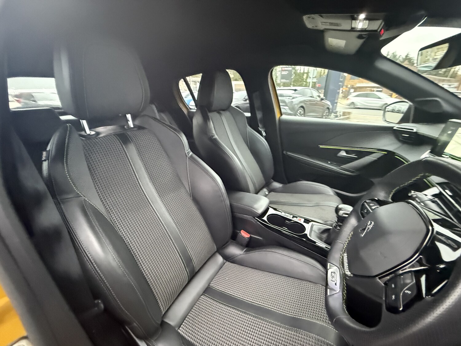 Used Peugeot 208 2023 for sale - 76261599: Photo 23