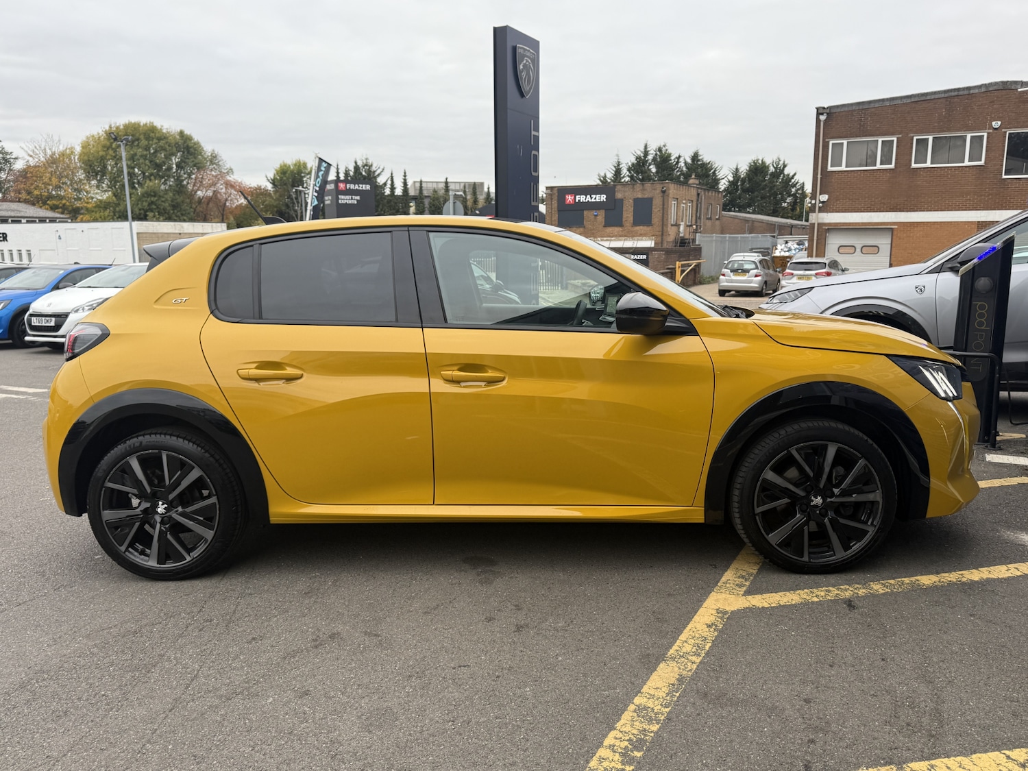 Used Peugeot 208 2023 for sale - 76261599: Photo 5