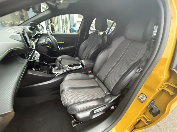 Used Peugeot 208 2023 for sale - 76261599: Photo 9