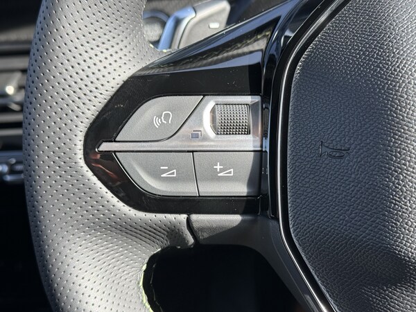 Used Peugeot 208 2024 for sale - 75124626: Photo 23