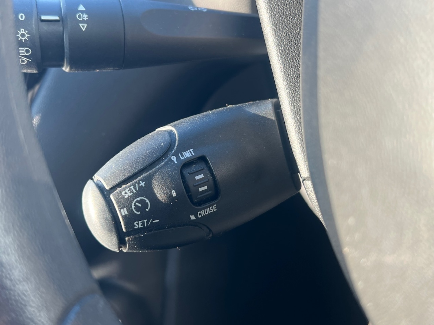 Used Peugeot 208 2013 for sale - 77755647: Photo 15