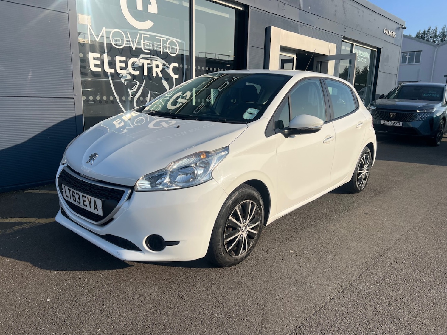 Used Peugeot 208 2013 for sale - 77755647: Photo 6
