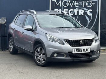 Used Peugeot 2008 2019 for sale - 77725988: Photo